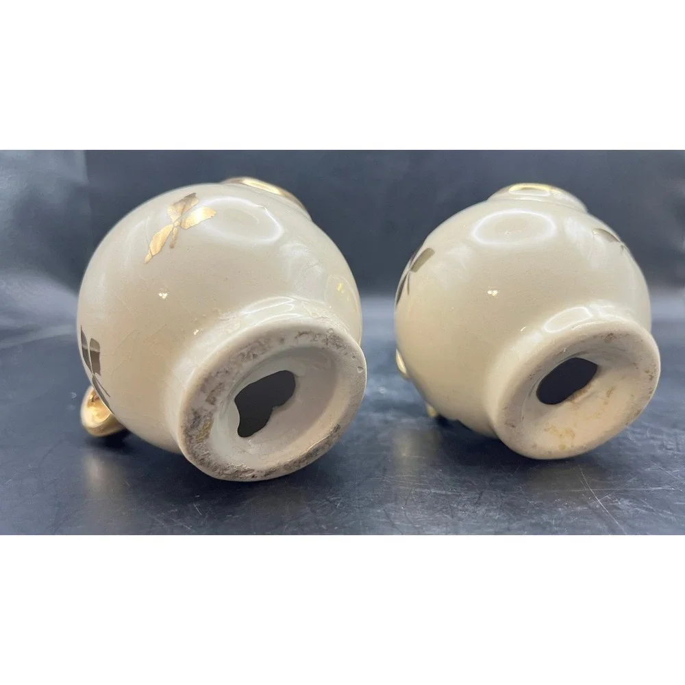 Vtg Ceramic White Salt & Pepper Shakers w/ Gold Leaves &‎ Handles- Ball-Shaped